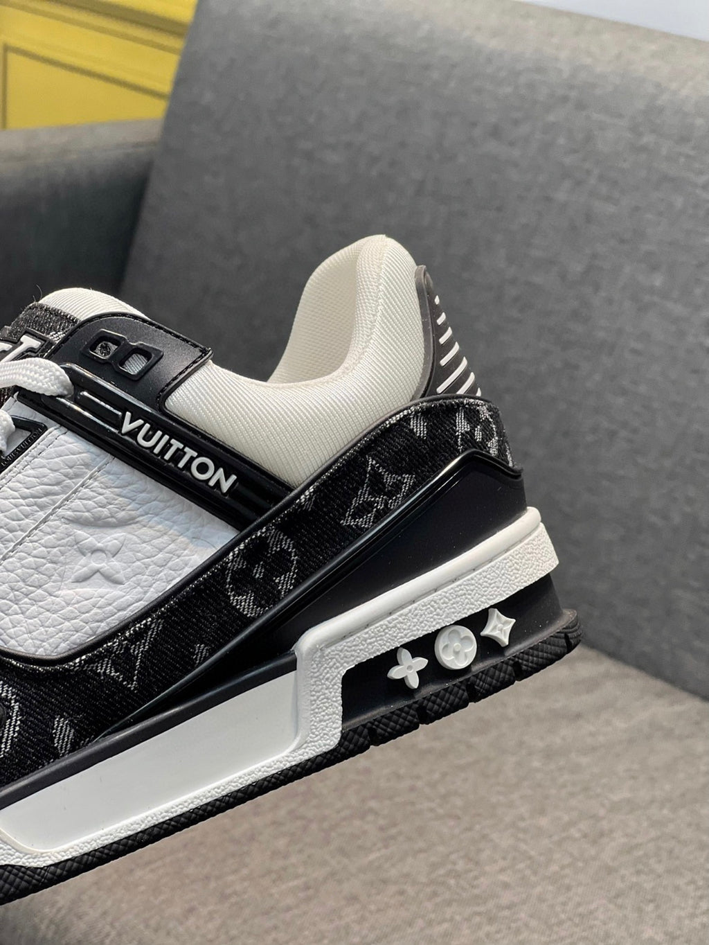 LV Trainer