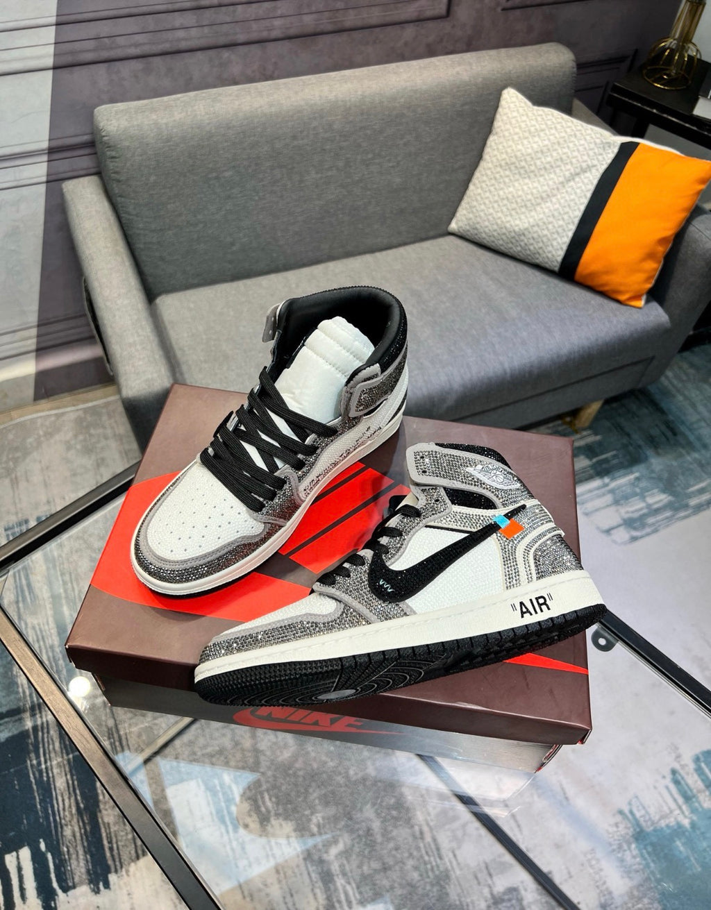 Off White x Air Jordan 1 Retro High (Custom Swarovski crystal)